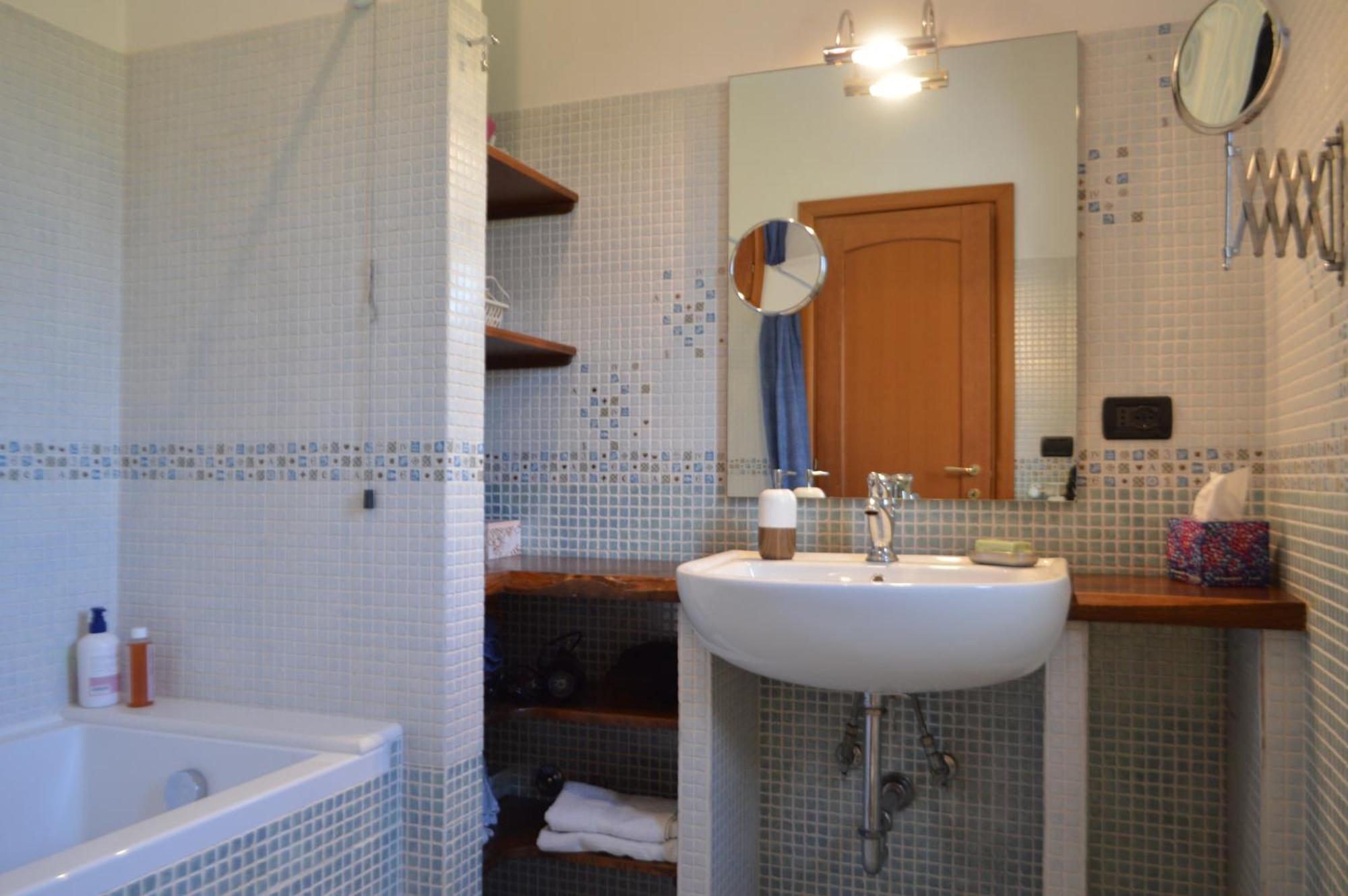 Villa Collebelvedere - Near Rome With Home Restaurant Fara in Sabina Luaran gambar