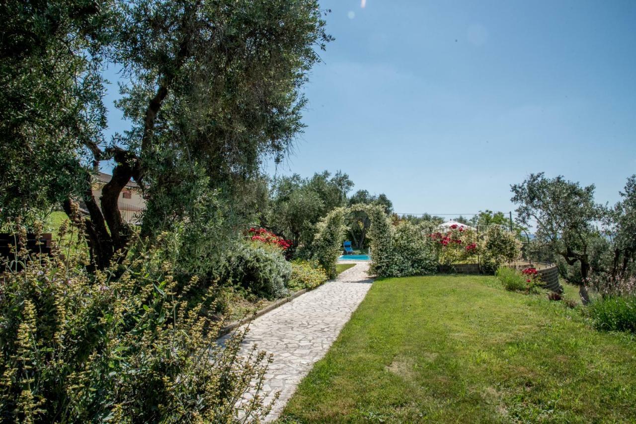 Villa Collebelvedere - Near Rome With Home Restaurant Fara in Sabina Luaran gambar